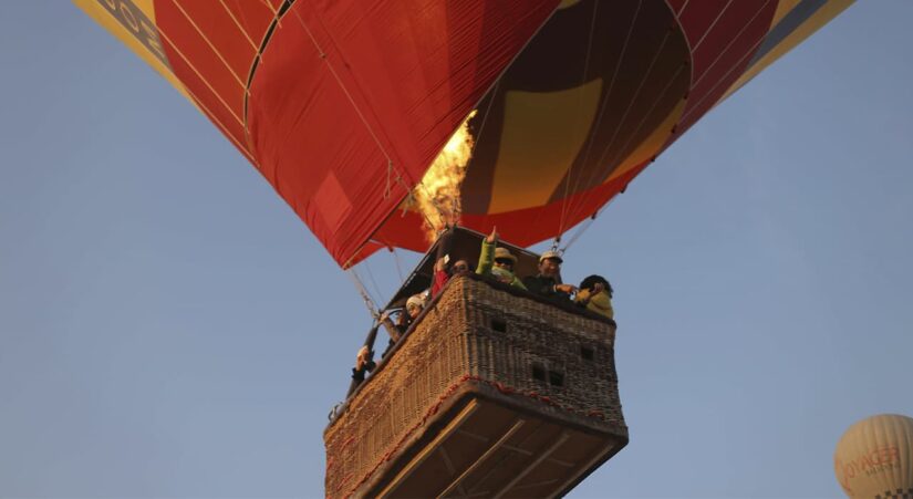 Hot air ballooning