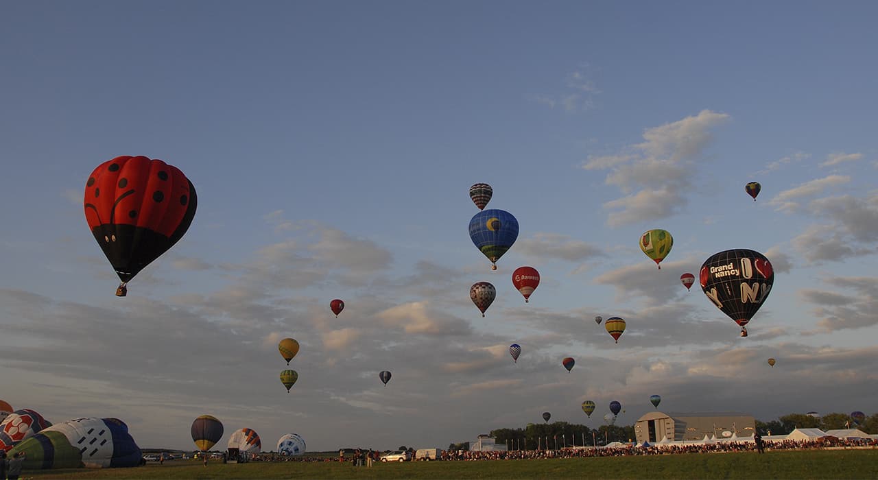 Loire Valley, France - Balloon Or Rides
